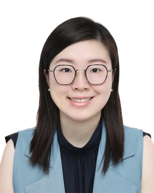 Ms WONG Yik Elinor