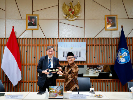 EdUHK Delegation Strengthens Ties with Indonesia's Ministry of Education and Local Universities