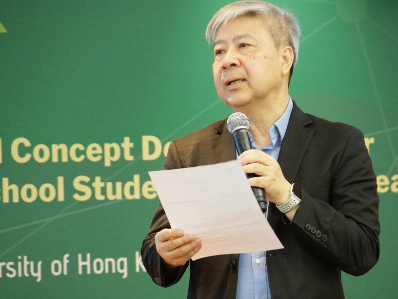 江紹祥教授表示教大將推出「基石數學」中文版。