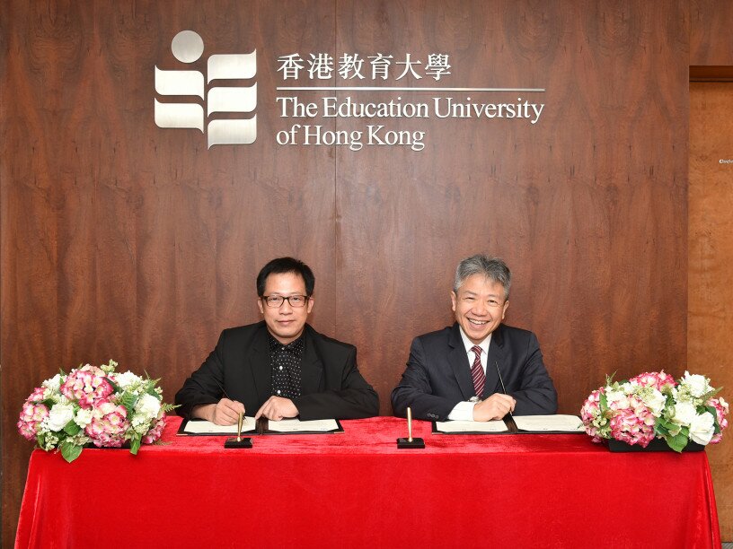 EdUHK signs the MOU with Hue University of Education.
