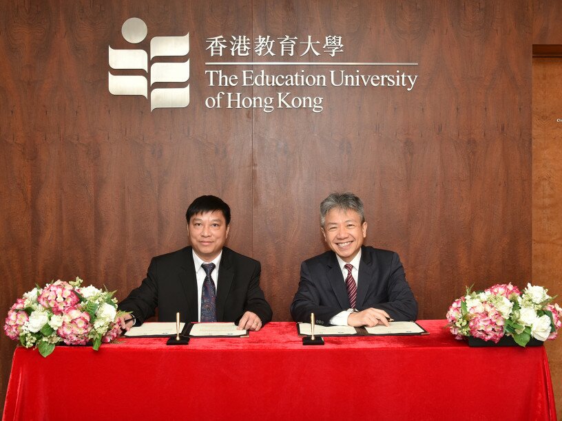 EdUHK signs the MOU with Thai Nguyen University of Education.