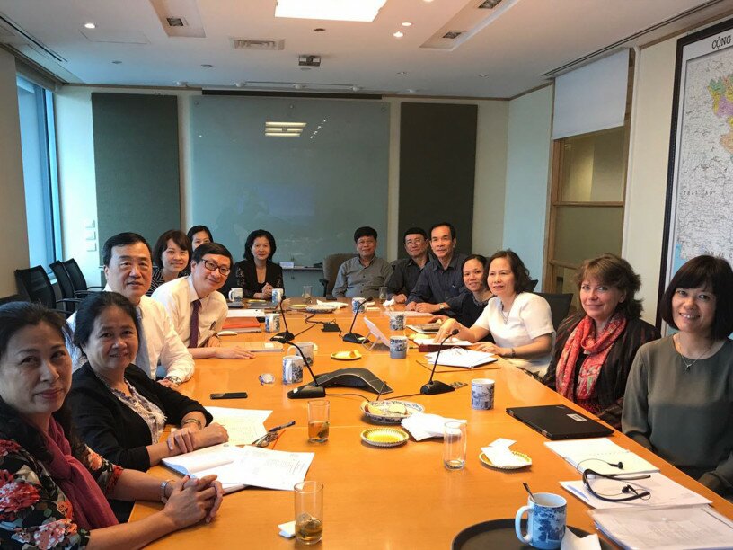 Project team members meet with officials from World Bank and MOET at the World Bank Vietnam Office.