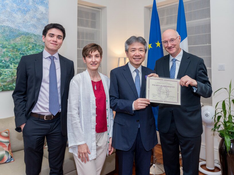 President Professor Stephen Cheung Yan-leung, his wife Chrisine Cappio and son Lucien Cheung, together with Mr Eric Berti, Consul General of France in Hong Kong and Macau.