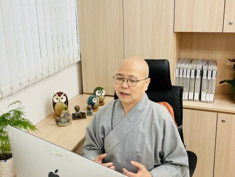  Ven Yin Chi, Hon. Secretary of The Hong Kong Buddhist Association