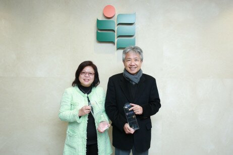 Professor Stephen Cheung Yan-leung, President of EdUHK (right); and Professor Christina Yu Wai-mui, Professor (Practice) of the Department of Social Sciences at EdUHK. 