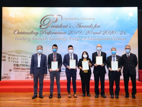 Awardees of Outstanding Performance in Knowledge Transfer 2019/20.