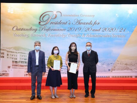 Awardees of Outstanding Performance in Knowledge Transfer 2020/21.