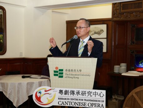 中心总监梁宝华教授相信，不少有观剧的市民，均希望支持香港粤剧发展