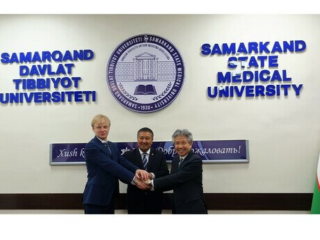 The delegation meets the Rectors of Samarkand State Medical University and Immanuel Kant Baltic Federal University on 23 May. (From left: Professor Alexander Fedorov, Professor Jasur Alimjanovich Rizaev, and Professor Stephen Cheung Yan-Leung)