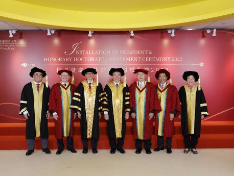 EdUHK confers honorary doctorates on three distinguished individuals. They are Professor Kawata Teiichi (third from the right), Professor Stephen W. Raudenbush (second from the left) and Mr Carlson Tong Ka-shing (second from the right) 