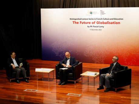 A panel discussion in which Mr Lamy is joined by Professor Chan and Professor Lui Tai-lok, Chair Professor of Hong Kong Studies, and Director of the Academy of Hong Kong Studies at EdUHK.