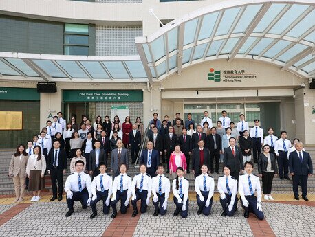 Attending the ceremony are Mr Liu Maozhou, Inspector and Dr Chen Zhilu, Deputy Division Director of the Department of Educational, Scientific and Technological Affairs of the LOCPG; EdUHK Council members, senior management, staff and students