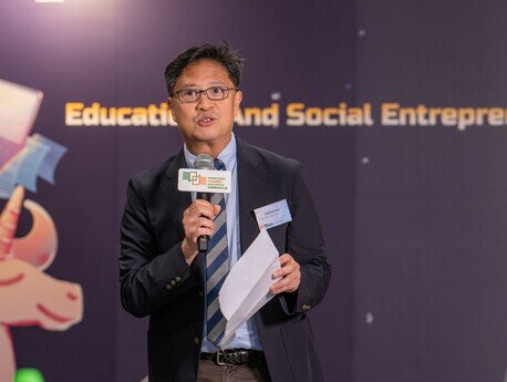 EdUHK Associate Vice President (Research) Professor Ken Yung Kin-lam highlights that teams and their innovative idea demonstrated to transform research output into an array of solutions that address pressing market needs