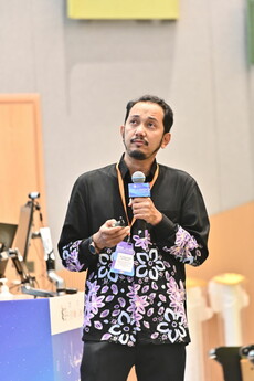 馬來西亞蘇丹依德理斯教育大學副院長（學生及校友事務）暨副教授Abdul Halim bin Masnan 博士發表主題演講