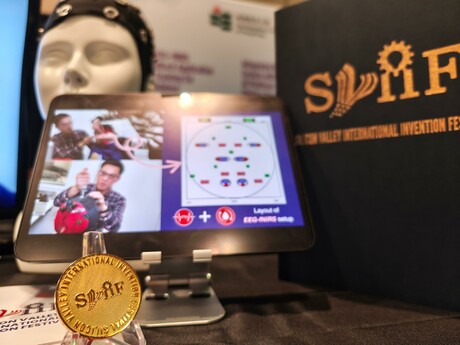 Dr Michael Yeung’s project A Hybrid EEG-fNIRS Neurofeedback Application for Brain Training for Autistic Children – winner of a Gold Medal 