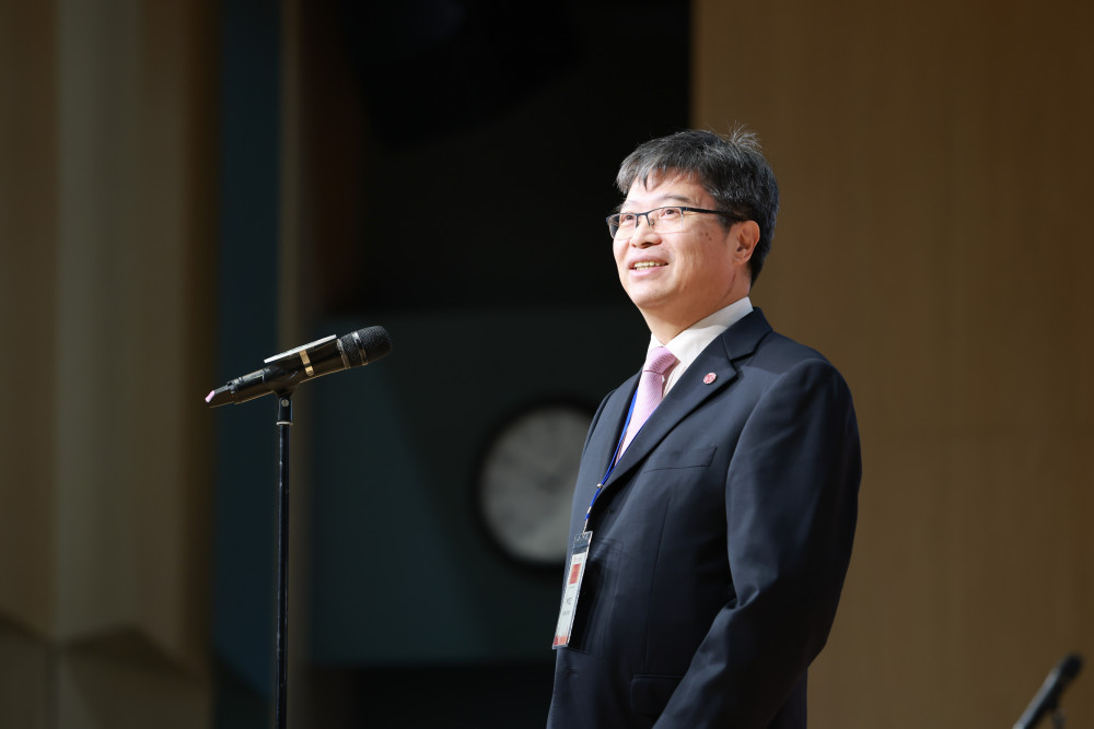 人大校长林尚立教授致欢迎词