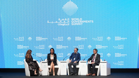 Professor John Lee Chi-Kin (1st from right) delivers a speech at the Future of Education Forum