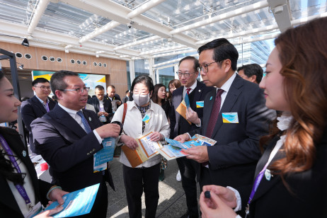 EASE Fund獲獎團隊星蔚有限公司司向嘉賓介紹其創新產品