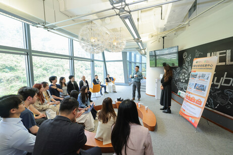 创业嘉宾与教大创业学生分享经验