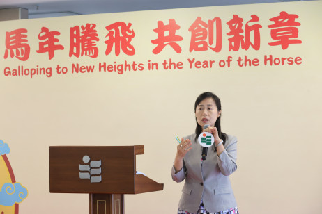 副校長（學術）鄭美紅教授分享教大的人才培養規劃，並闡述人工智能與新興科技如何深度融入教學