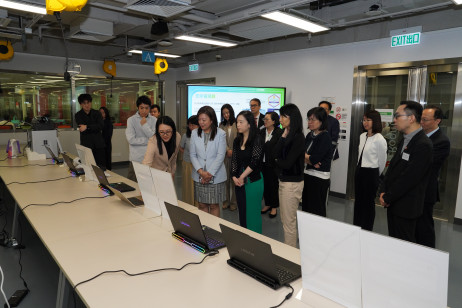 Demonstration of learning and teaching through AI and emerging technologies in the Library’s STEM Room