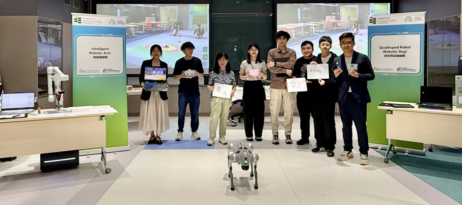 教学科技中心路演支援团队合影
