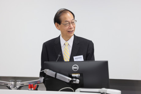 研究资助局主席唐伟章教授发表主题演讲