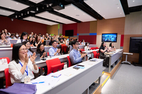 除六場主題演講外，大會亦精心策劃逾20場平行分組會議，由教大跨學科研究團隊、本地特教界別服務機構及前線工作者分享有效的教學與照顧策略