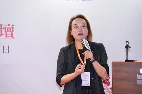 廣州暨大港澳子弟學校李綺玲副校長發表演講
