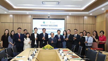 Group photo with The University of Danang and their member universities
