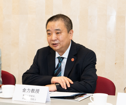金力院士感谢教大的热情接待与细致安排，并高度肯定教大的办学特色与近年的卓越发展