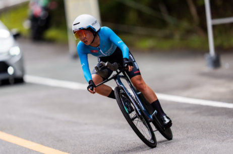 EdUHK Bachelor of Health Education (Honours) graduate Leung Wing-yee wins the bronze medal in Women’s Road Race (Cycling) (Photo Source: Sports Federation & Olympic Committee of Hong Kong, China)