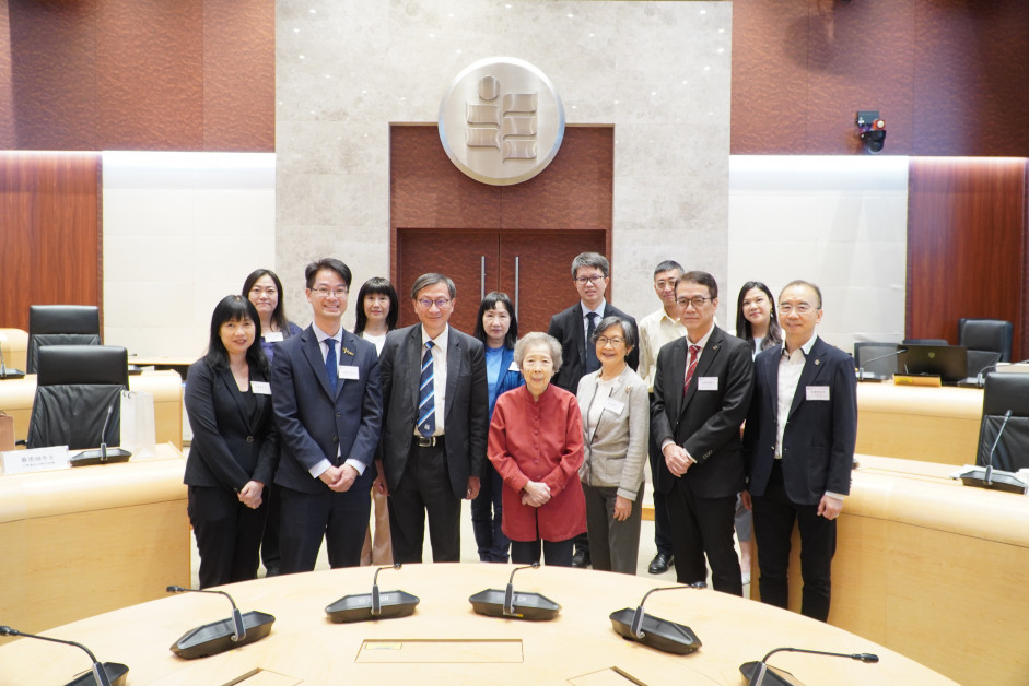 Group photo of EdUHK management team with CFSS Delegation