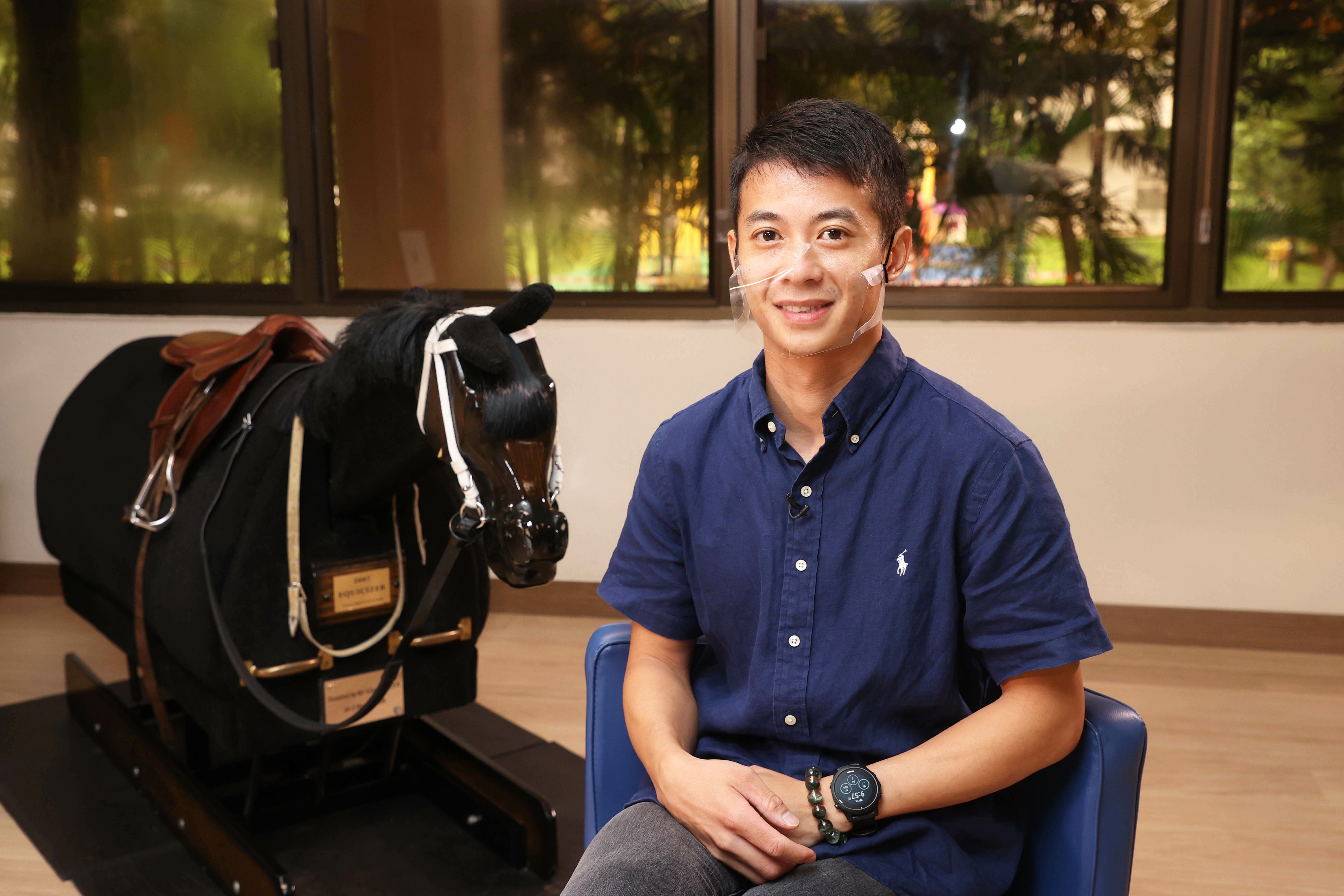 Jockey Derek Leung to commence his studies in the 2022/23 academic year