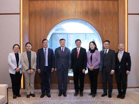 香港教育大學訪問清華大學  兩校簽署學術合作協議