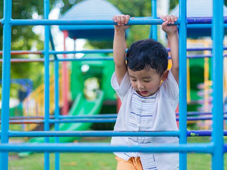 Improving cognitive function in children with autism via physical activity