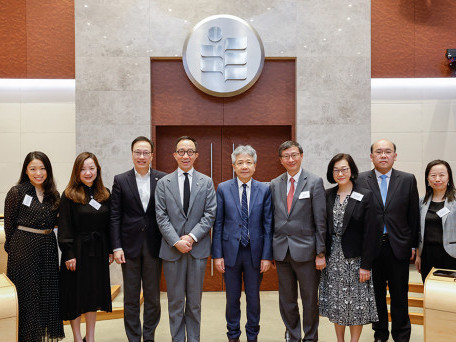 香港賽馬會慈善信託基金成員到訪教大