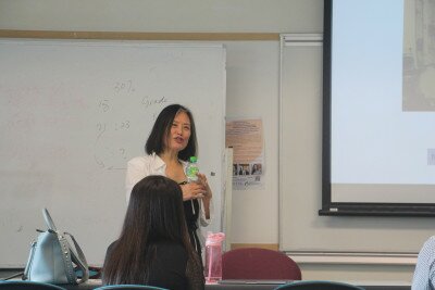 媽媽 ,“I miss you”: Multilingual Digital Practices in Transnational Families