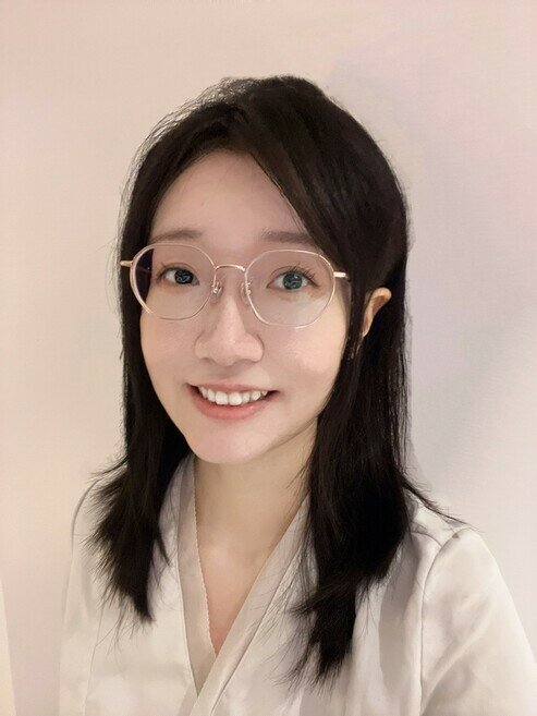 Dr ZHANG, Yue Ellen