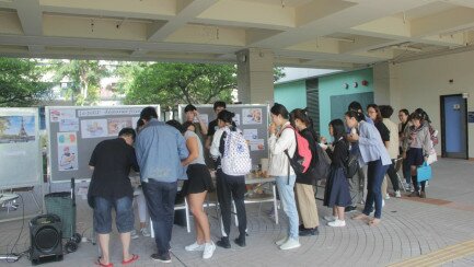 Participants gathered to taste French food and drinks.