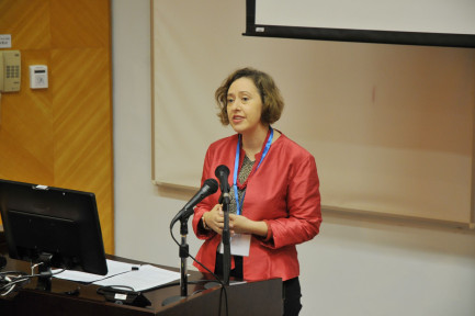 Dr Donna Brunero delivered keynote speech in the conference.