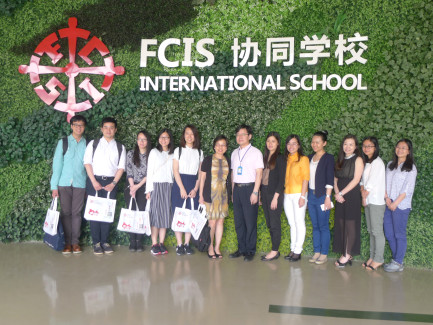 The project team visits Foshan Experimental School and Foshan Concordia International School, holding meetings with their English teaching teams.