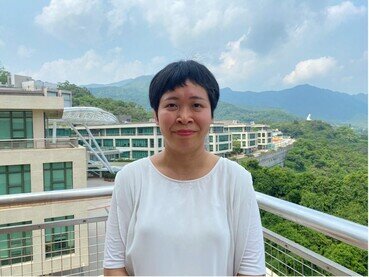 Dr Zhang Ling: President’s Award for Outstanding Performance in Teaching in 2021/22 