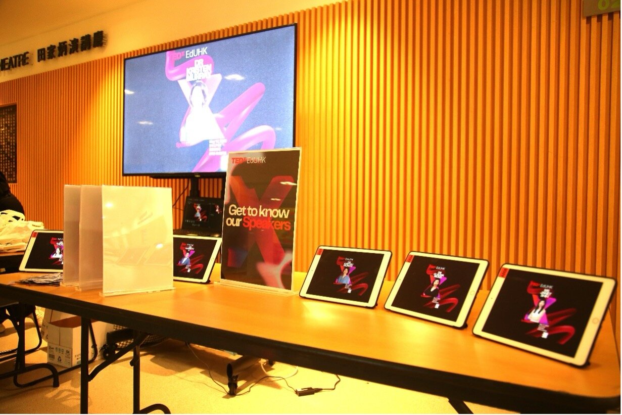 Interactive stations outside the auditorium (Photo taken by Zhang Xiaogang Toby)