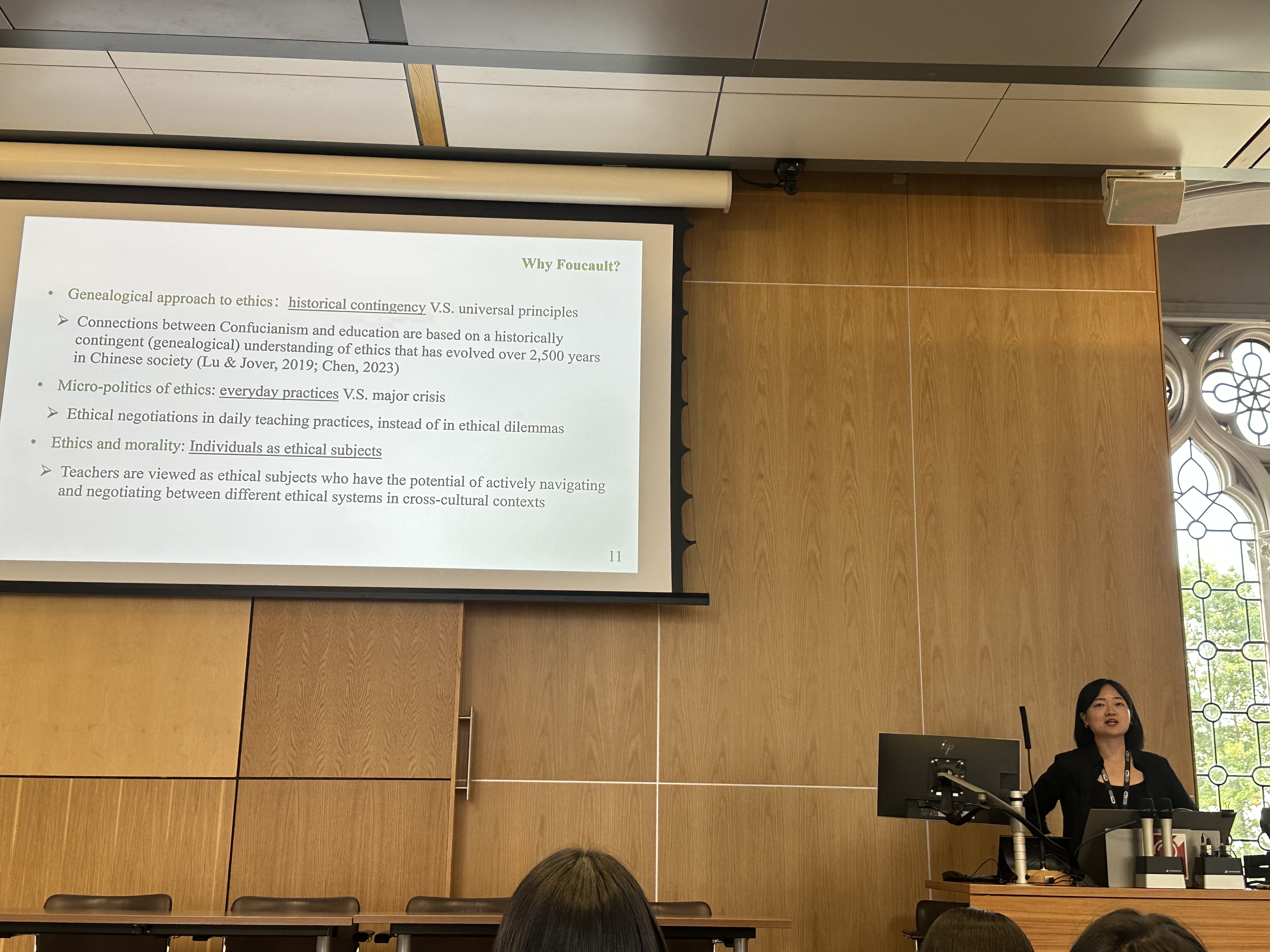 杜雨季小姐進行研究彙報