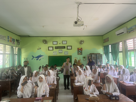 Empowering AI Natives through IDLE and GenAI in Rural Indonesia