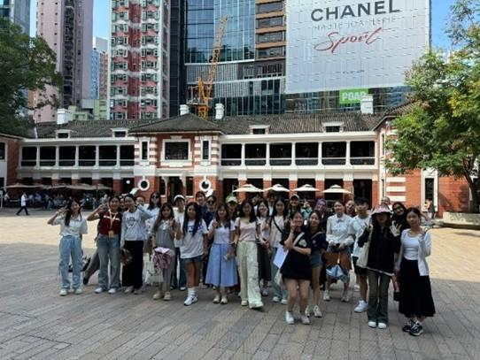 Local Cultural Tour: Tai Kwun and Central Market
