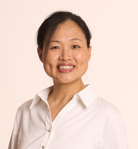 Professor GENG Helen