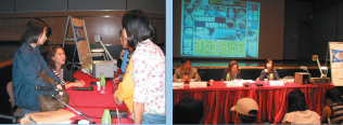 Exchanging roles? Participating students interview the reporters.