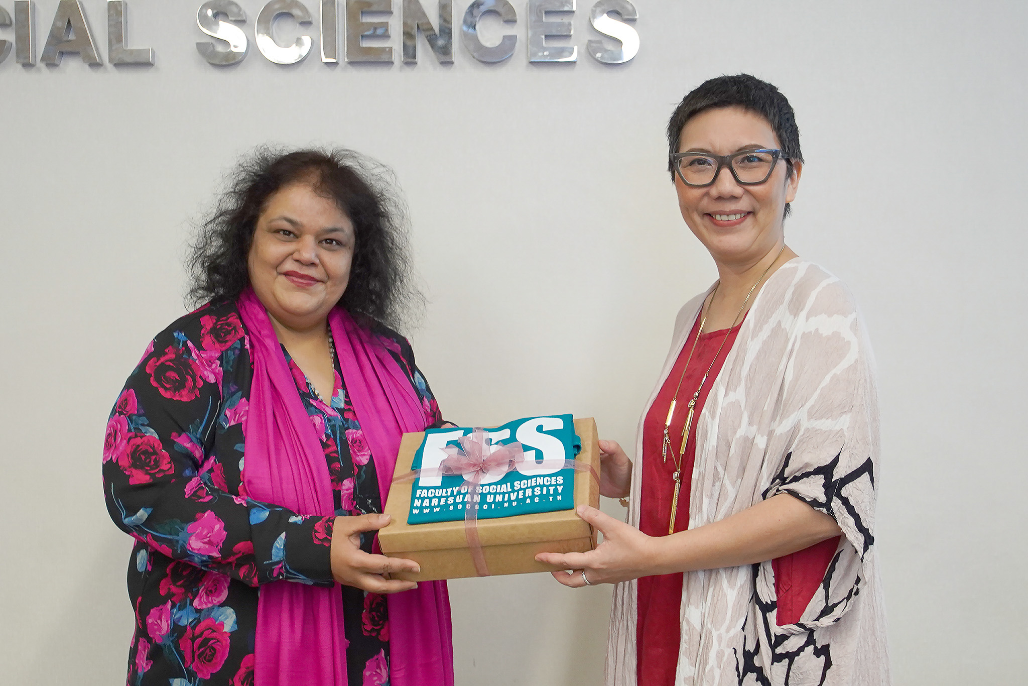 Official Visit to the Faculty of Social Sciences of the Naresuan University